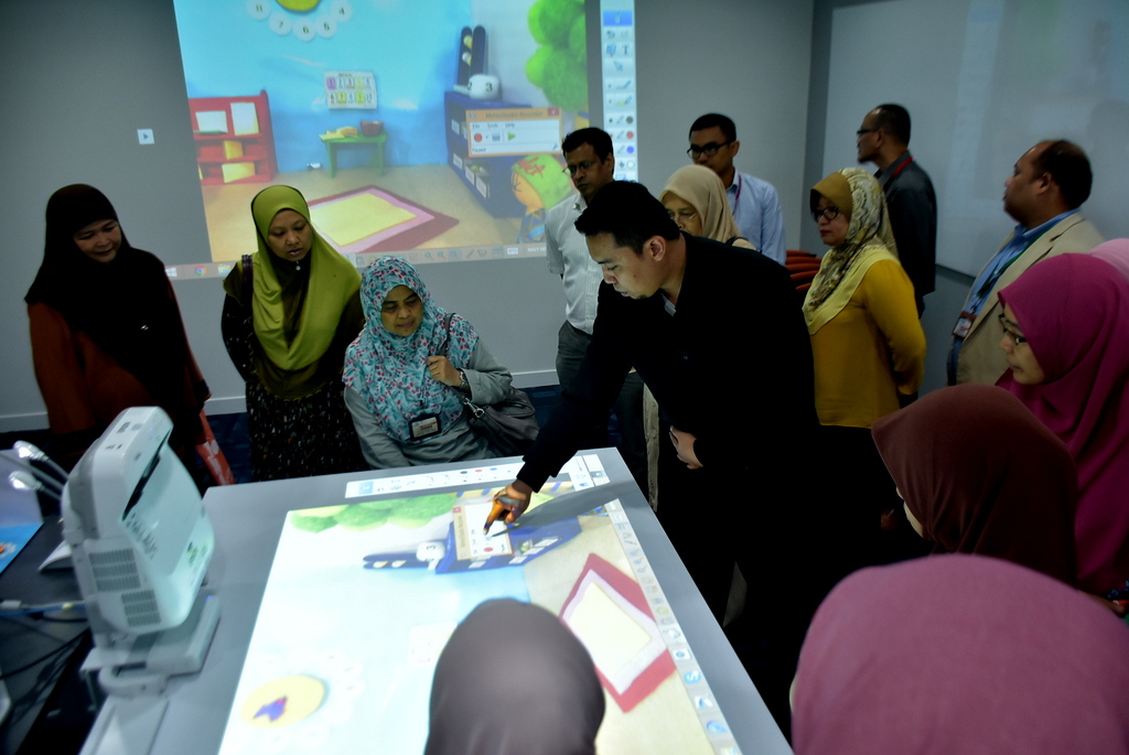 UKM 1647